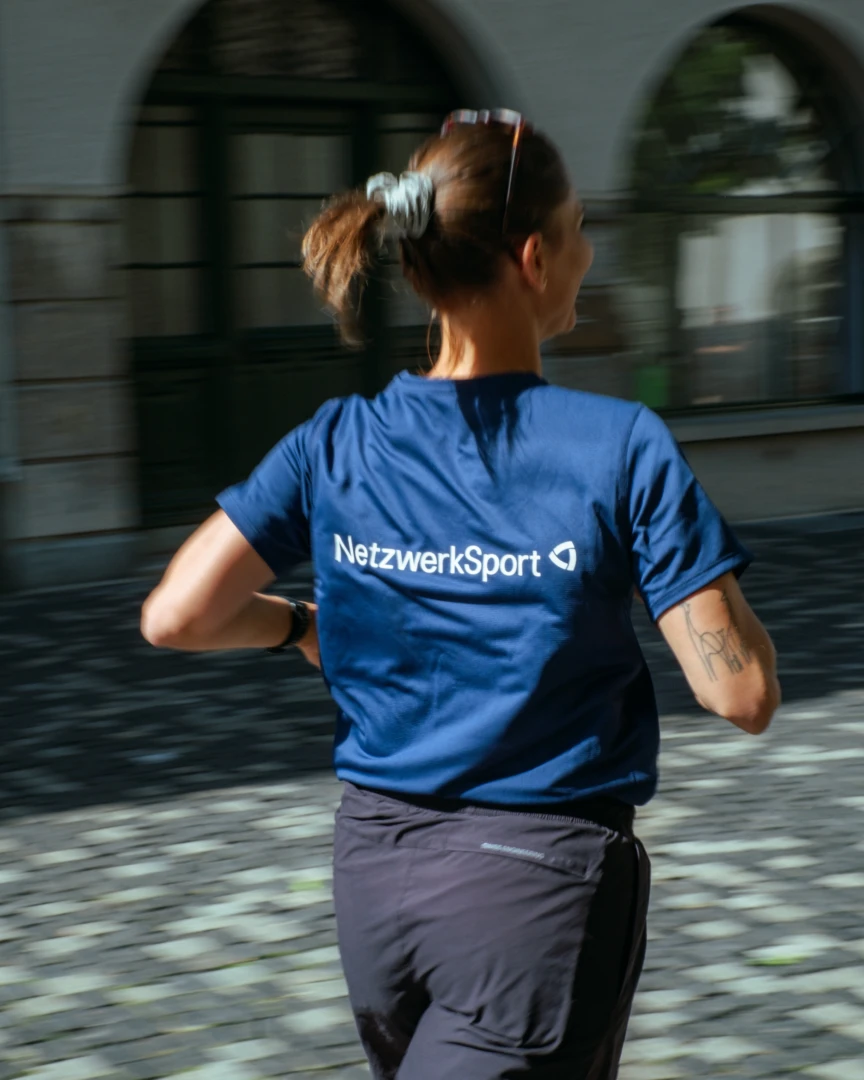 Was für ein Sonntag am St.Galler Stadtlauf! Am 13. September durften wir mit einem eigenen Stand vor Ort sein und den…